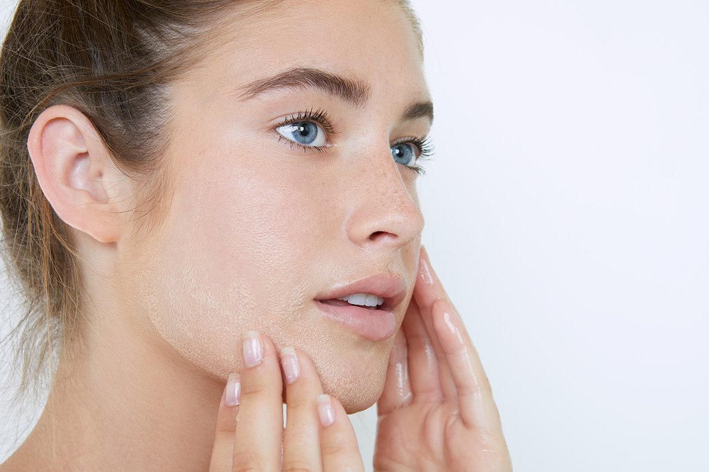 “Unlock the Secrets to Clear, Glowing Skin: Say Goodbye to Acne Breakouts!”